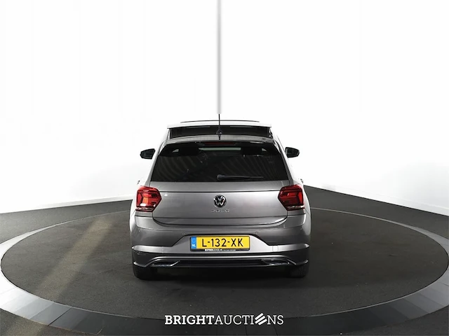 Volkswagen polo highline r panodak 1.0 tsi 95pk 2021 (origineel-nl), l-132-xk - afbeelding 27 van  32