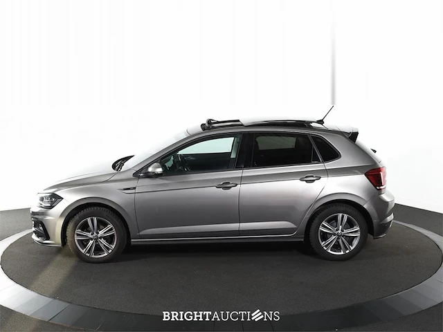 Volkswagen polo highline r panodak 1.0 tsi 95pk 2021 (origineel-nl), l-132-xk - afbeelding 29 van  32