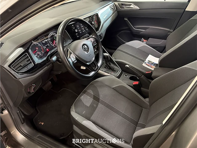 Volkswagen polo highline r panodak 1.0 tsi 95pk 2021 (origineel-nl), l-132-xk - afbeelding 32 van  32