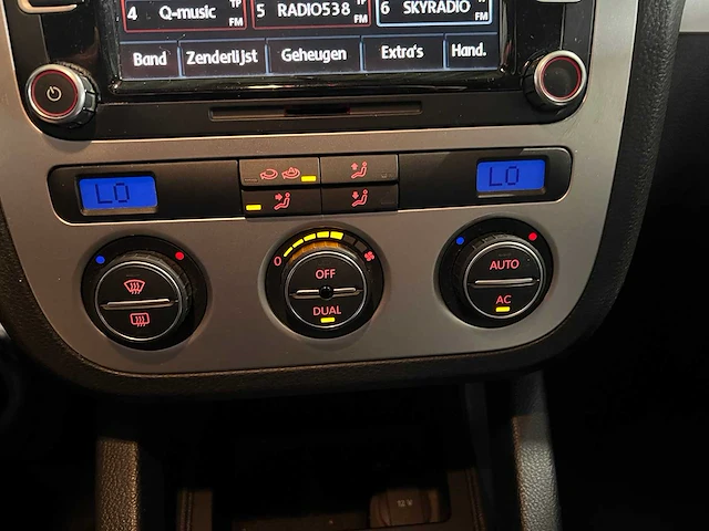 Volkswagen scirocco 1.4 tsi , 39-jff-3 - afbeelding 7 van  18