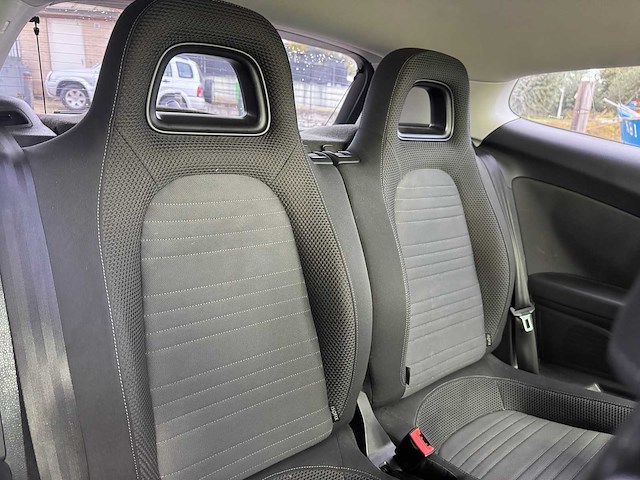 Volkswagen scirocco 1.4 tsi highl. plus black edition pf-583-f - afbeelding 16 van  17