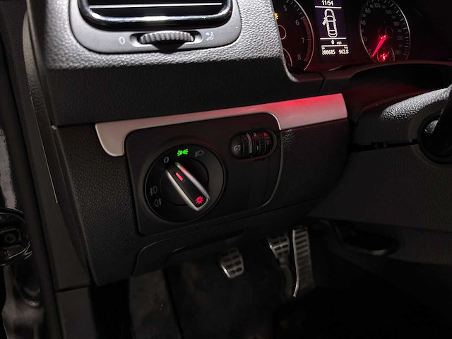 Volkswagen scirocco 1.4 tsi highline 122pk 2009, j-351-jg - afbeelding 15 van  45