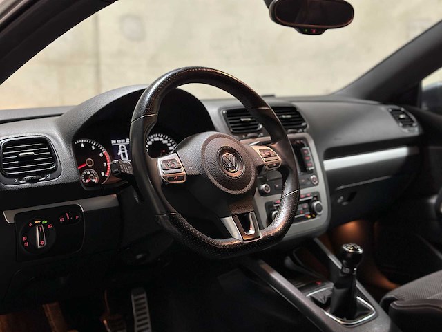 Volkswagen scirocco 1.4 tsi highline 122pk 2014 (origineel-nl), 04-zlf-5 - afbeelding 17 van  38