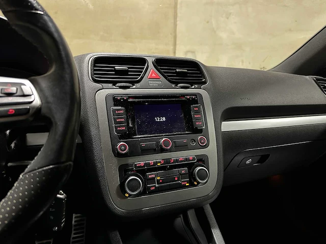 Volkswagen scirocco 1.4 tsi highline 122pk 2014 (origineel-nl), 04-zlf-5 - afbeelding 21 van  62