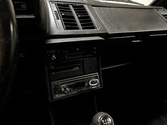 Volkswagen scirocco 1.8 gt ii injection 95pk 1991, 69-zl-df -oldtimer- - afbeelding 21 van  46