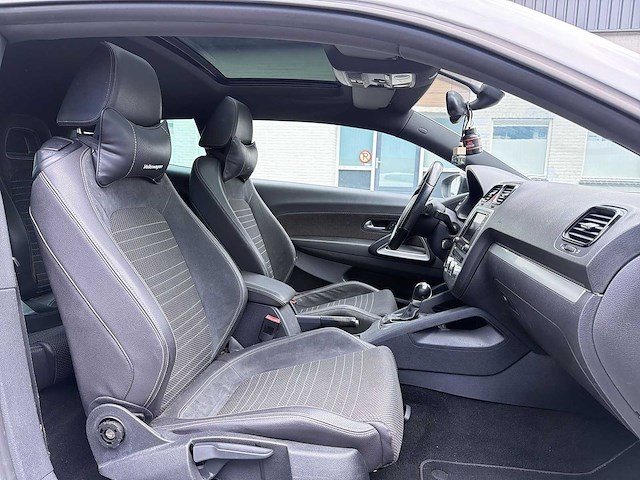 Volkswagen scirocco 2.0 tsi | 54-xnh-3 i - afbeelding 10 van  27