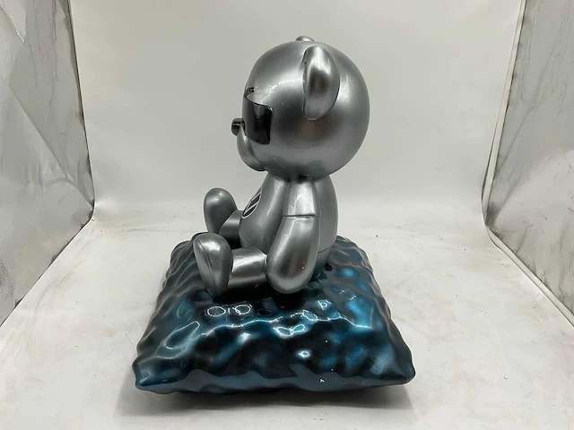 Volkswagen sculptuur - afbeelding 5 van  6
