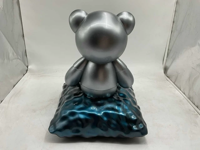 Volkswagen sculptuur - afbeelding 6 van  6