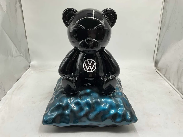Volkswagen sculptuur - afbeelding 2 van  6