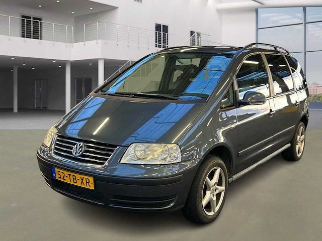 Volkswagen sharan 2.0 trendline, 52-tb-xr - afbeelding 1 van  11