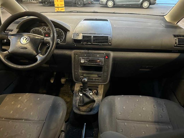 Volkswagen sharan 2.0 trendline, 52-tb-xr - afbeelding 9 van  11