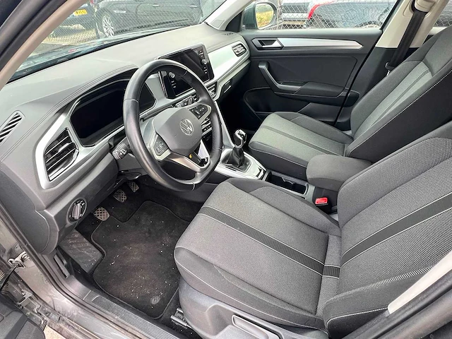 Volkswagen t-roc 1.0 tsi live, 0293 - afbeelding 6 van  16