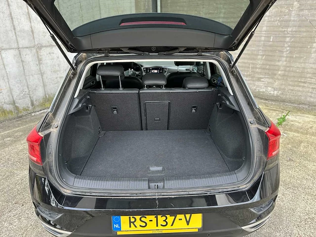 Volkswagen t-roc 1.0 tsi style 116hp 2018 (original-nl) 75.852 km, rs-137-v - afbeelding 28 van  40