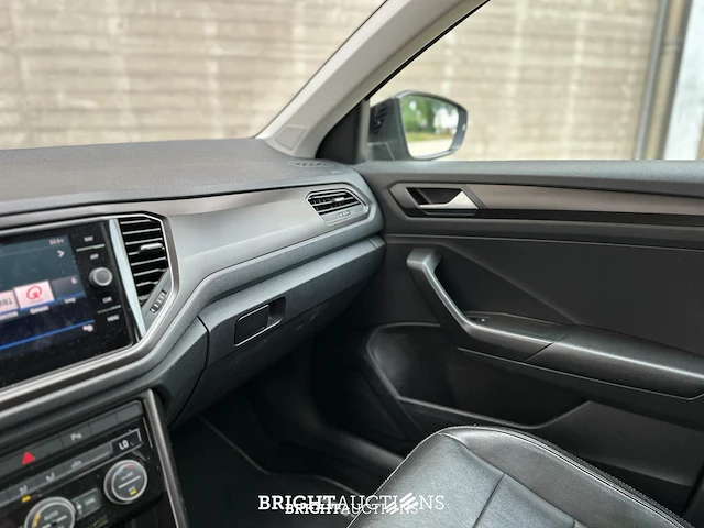 Volkswagen t-roc 1.0 tsi style 116hp 2018 (original-nl) 75.852 km, rs-137-v - afbeelding 11 van  40