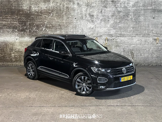 Volkswagen t-roc 1.0 tsi style 116hp 2018 (original-nl) 75.852 km, rs-137-v - afbeelding 39 van  40