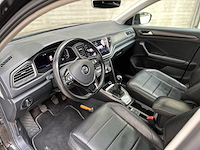 Volkswagen t-roc 1.0 tsi style 116pk 2018 (origineel-nl) 75.852 km, rs-137-v - afbeelding 16 van  39