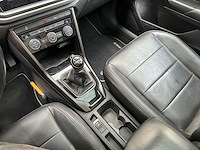 Volkswagen t-roc 1.0 tsi style 116pk 2018 (origineel-nl) 75.852 km, rs-137-v - afbeelding 25 van  39