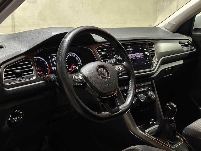 Volkswagen t-roc 1.0 tsi style 116pk 2018, p-149-bf - afbeelding 8 van  40