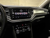 Volkswagen t-roc 1.0 tsi style 116pk 2018, p-149-bf - afbeelding 19 van  40