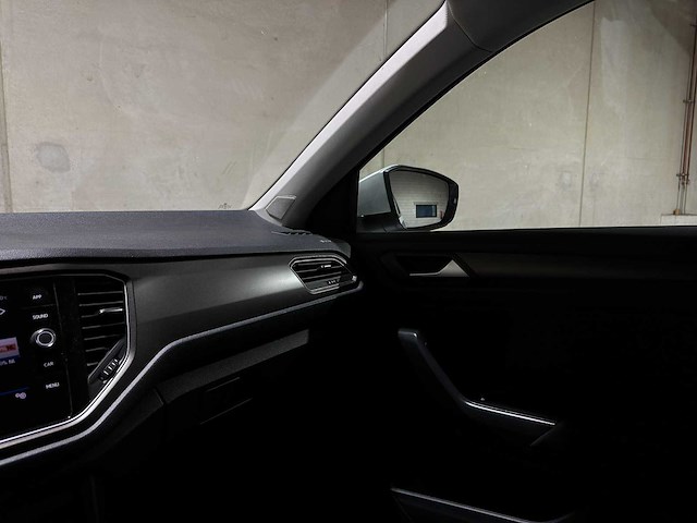 Volkswagen t-roc 1.0 tsi style 116pk 2018, p-149-bf - afbeelding 20 van  40