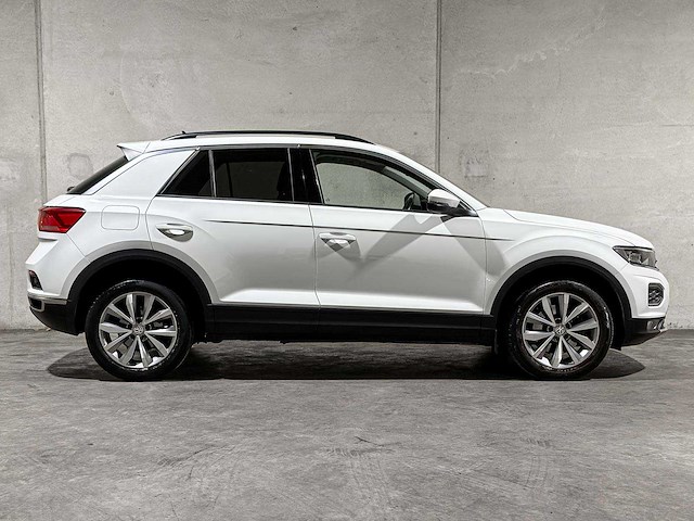 Volkswagen t-roc 1.0 tsi style 116pk 2018, p-149-bf - afbeelding 37 van  40