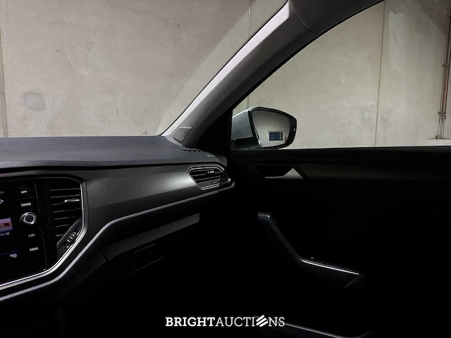 Volkswagen t-roc 1.0 tsi style 116pk 2018, p-149-bf - afbeelding 20 van  42