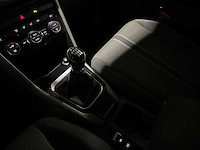Volkswagen t-roc 1.0 tsi style business 116pk 2020 (origineel-nl), h-006-nl - afbeelding 24 van  44