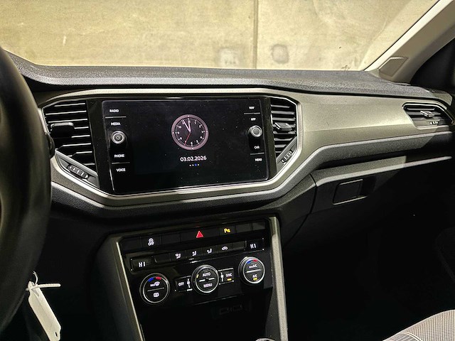 Volkswagen t-roc 1.0 tsi style business 116pk 2020 (origineel-nl), h-006-nl - afbeelding 25 van  44