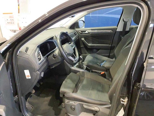 Volkswagen t-roc 1.5 tsi 150pk 2022 - afbeelding 14 van  17