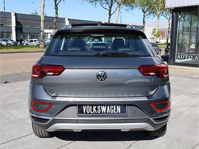 Volkswagen t-roc 1.5 tsi automaat 2022 - afbeelding 13 van  13