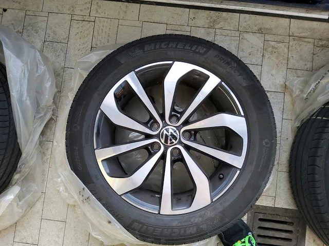 Volkswagen t-roc 1.5 tsi automaat 2022 - afbeelding 21 van  23