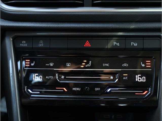 Volkswagen t-roc 1.5 tsi automaat 2022 - afbeelding 14 van  35