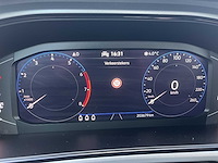 Volkswagen t-roc 1.5 tsi life business 2022 | r-867-bp - afbeelding 4 van  25