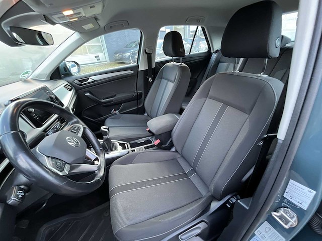 Volkswagen t-roc 1.5 tsi life business 2022 | r-867-bp - afbeelding 2 van  25