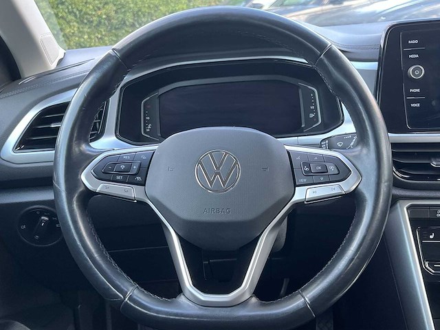 Volkswagen t-roc 1.5 tsi life business 2022 | r-867-bp - afbeelding 15 van  25