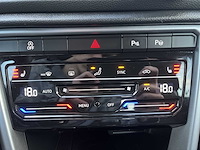 Volkswagen t-roc 1.5 tsi life business 2022 | r-867-bp - afbeelding 19 van  25