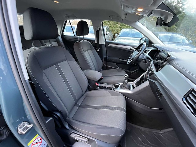 Volkswagen t-roc 1.5 tsi life business 2022 | r-867-bp - afbeelding 10 van  25