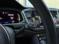 Volkswagen t-roc 1.5 tsi sport business r 148pk 2019, l-422-gx - afbeelding 7 van  24