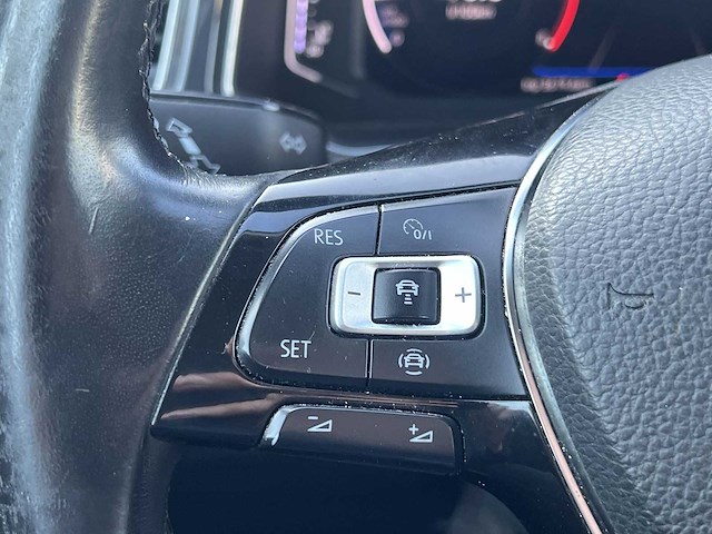 Volkswagen t-roc 1.5 tsi sport | g-365-bf - afbeelding 14 van  26