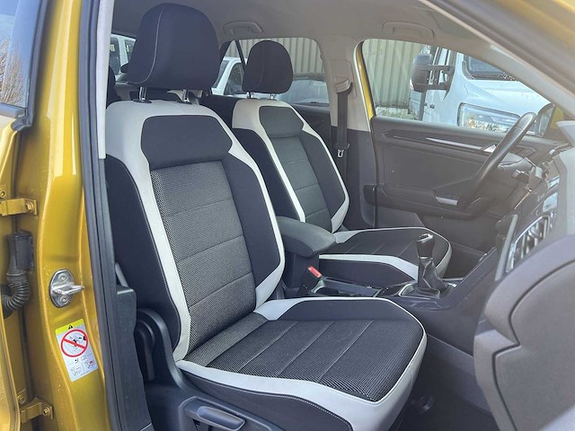 Volkswagen t-roc 1.5 tsi sport | g-365-bf - afbeelding 5 van  21