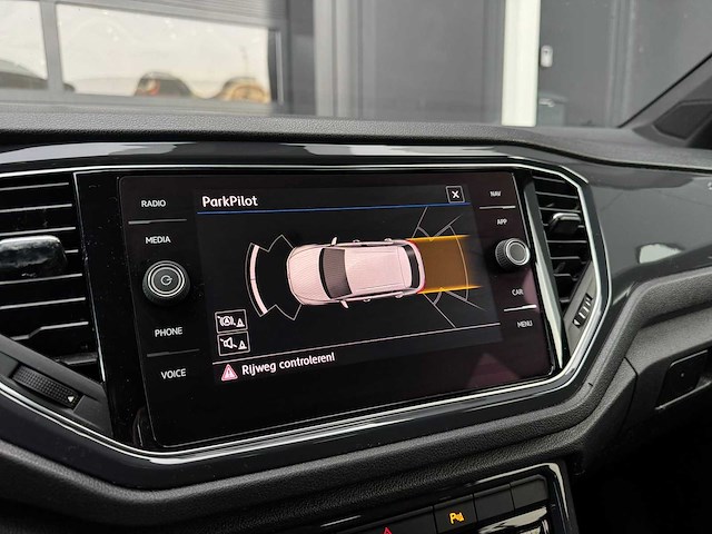 Volkswagen t-roc 1.5 tsi sport sport busines r 2019 | p-833-fg iaw - afbeelding 11 van  29