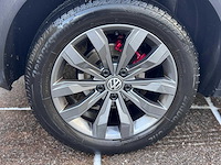 Volkswagen t-roc 1.5 tsi style business, x-488-xs - afbeelding 3 van  30