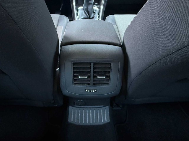 Volkswagen t-roc 1.5 tsi style | tk-064-h i - afbeelding 20 van  27