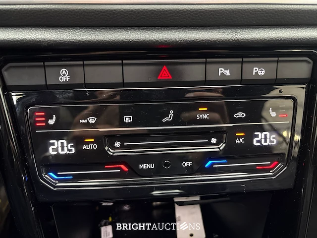 Volkswagen t-roc 4motion r-line 2.0 tsi 191pk 2022, t-085-kt - afbeelding 17 van  49