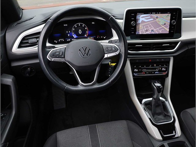 Volkswagen t-roc cabriolet 1.5 tsi automaat 2024 - afbeelding 8 van  27