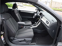 Volkswagen t-roc cabriolet 1.5 tsi automaat 2024 - afbeelding 34 van  41