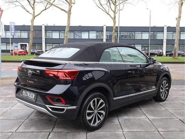 Volkswagen t-roc cabriolet 1.5 tsi automaat 2024 - afbeelding 8 van  44