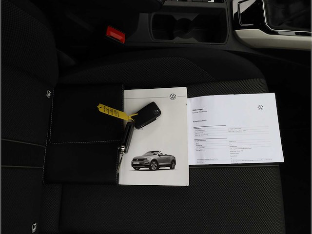 Volkswagen t-roc cabriolet 1.5 tsi automaat 2024 - afbeelding 33 van  44