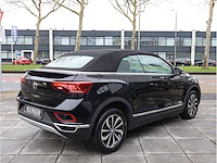 Volkswagen t-roc cabriolet 1.5 tsi automaat 2024 - afbeelding 3 van  44