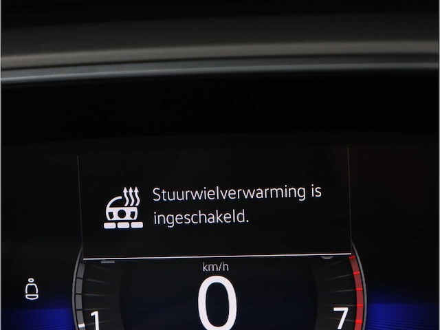 Volkswagen t-roc cabriolet 1.5 tsi automaat 2024 - afbeelding 12 van  44